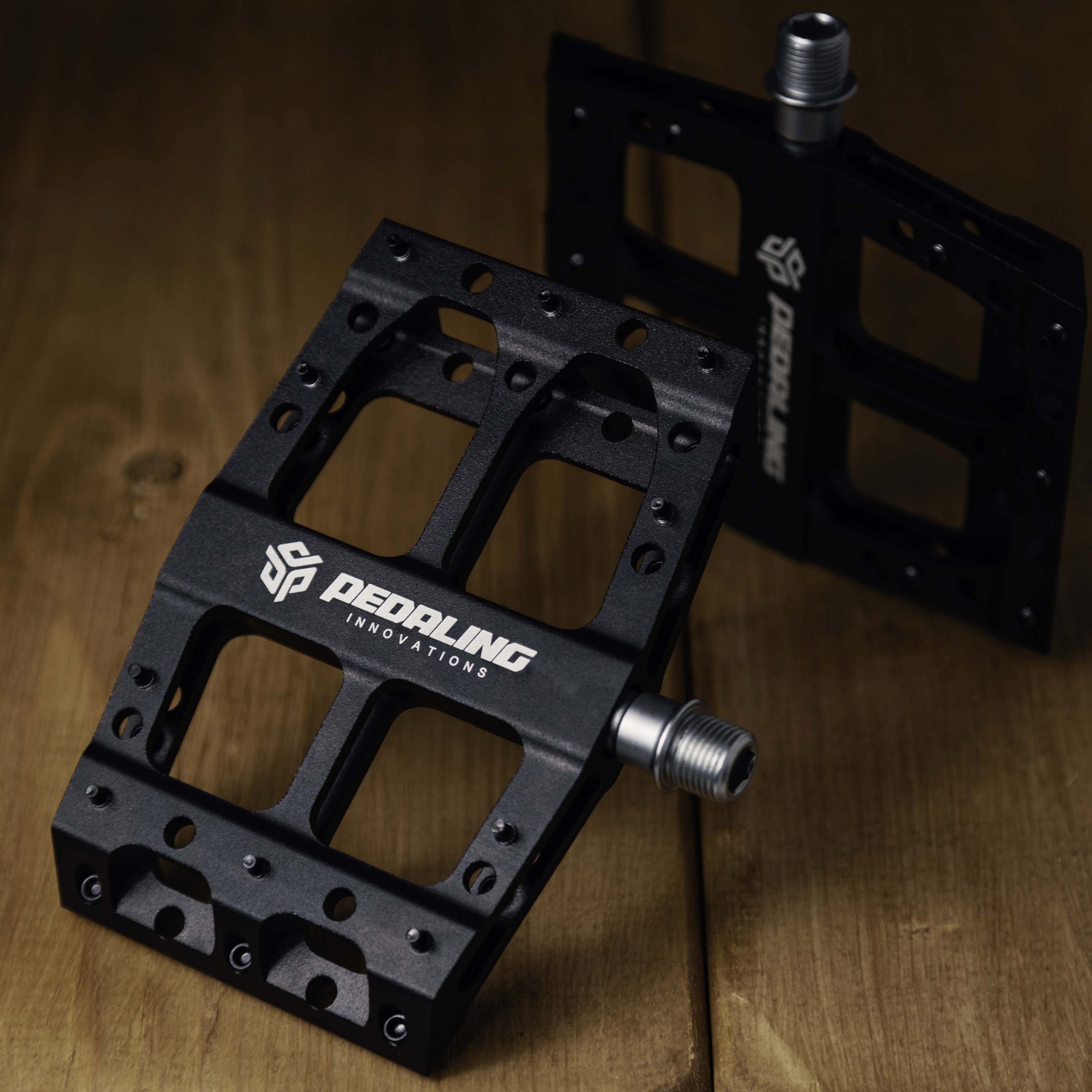 Catalyst Evo pedals (wood background)