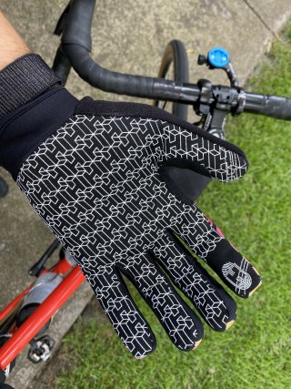 Handske Razzle glove (left palm)