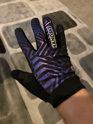 Sky Razzle Gloves Back