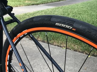 Mavic Aksium / Continental Grand Prix 5000 Wheelset (closeup)