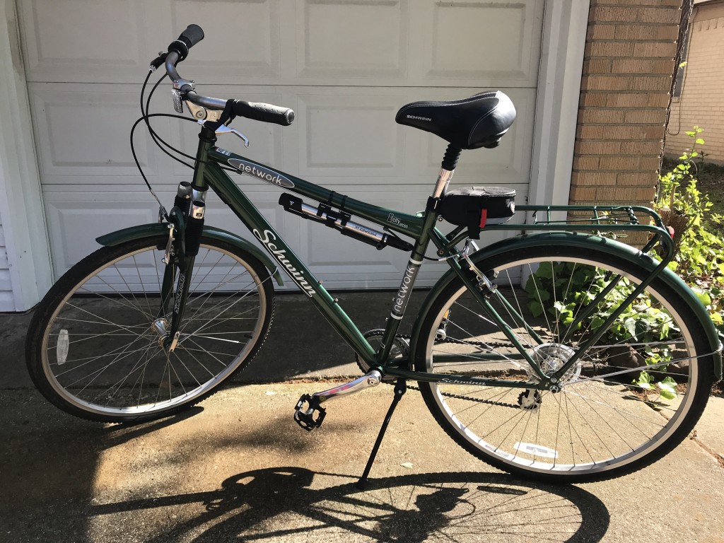 Bikes of Yesterday Schwinn Network 7 Men s Hybrid VeloNut