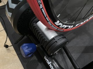 Vittoria Zaffiro Pro on a Wahoo KICKR Snap