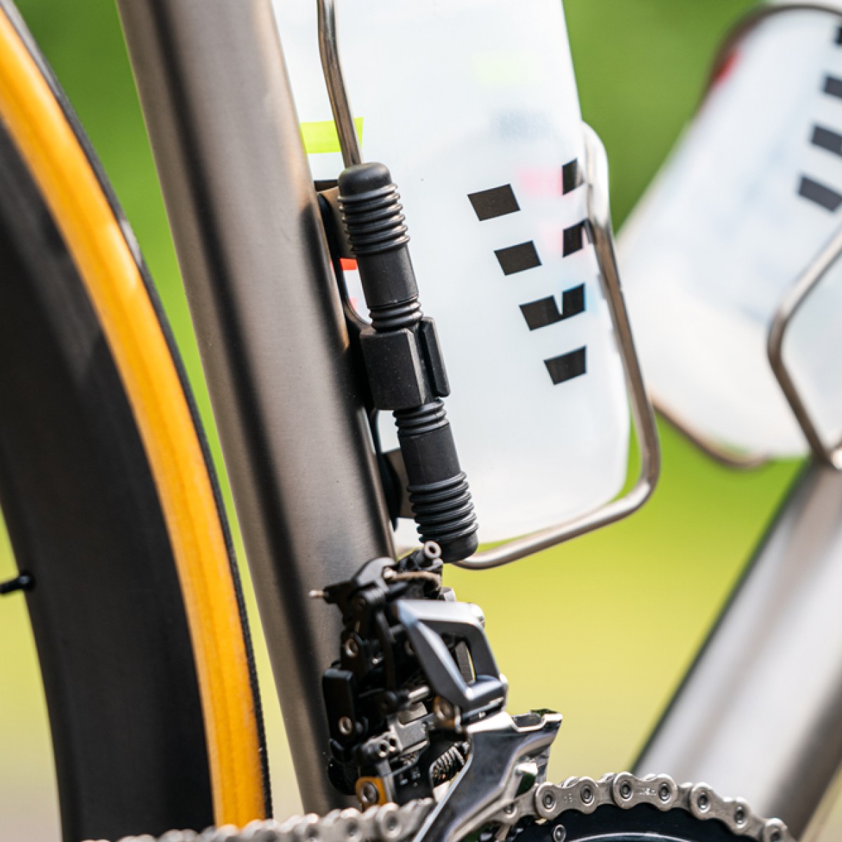 Dynaplug road sale bike
